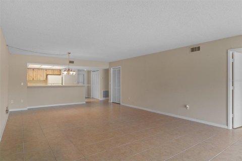 Copropriété à vendre à Homosassa, Floride: 2 chambres, 130.99 m2 № 1616663 - photo 16