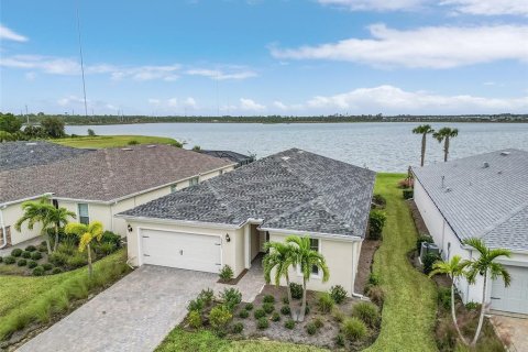 House in Punta Gorda, Florida 3 bedrooms, 193.61 sq.m. № 2233671 - photo 13