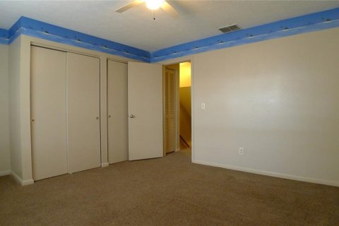 Townhouse in Brandon, Florida 2 bedrooms, 94.76 sq.m. № 2233422 - photo 13