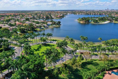 Copropriété à louer à Doral, Floride: 3 chambres, 158.86 m2 № 2032779 - photo 18