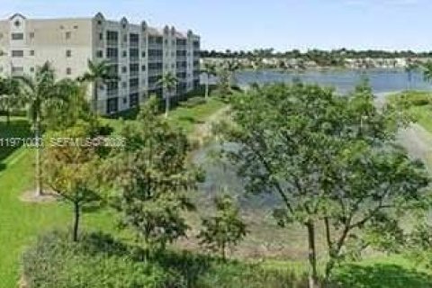 Copropriété à louer à Doral, Floride: 3 chambres, 158.86 m2 № 2032779 - photo 20