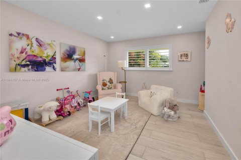 Villa ou maison à vendre à Cutler Bay, Floride: 5 chambres, 309.36 m2 № 1951162 - photo 20