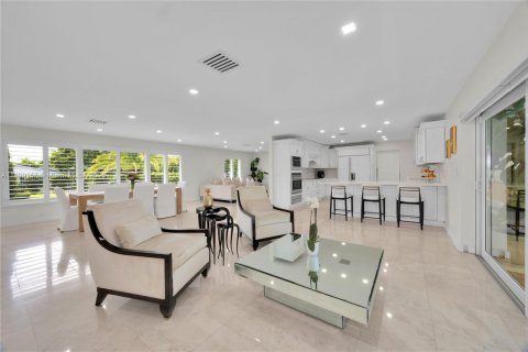 Villa ou maison à vendre à Cutler Bay, Floride: 5 chambres, 309.36 m2 № 1951162 - photo 4