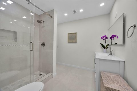 Villa ou maison à vendre à Cutler Bay, Floride: 5 chambres, 309.36 m2 № 1951162 - photo 18