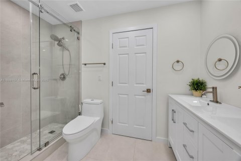 Villa ou maison à vendre à Cutler Bay, Floride: 5 chambres, 309.36 m2 № 1951162 - photo 21