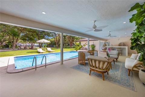 Villa ou maison à vendre à Cutler Bay, Floride: 5 chambres, 309.36 m2 № 1951162 - photo 29