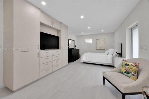 Villa ou maison à vendre à Cutler Bay, Floride: 5 chambres, 309.36 m2 № 1951162 - photo 25