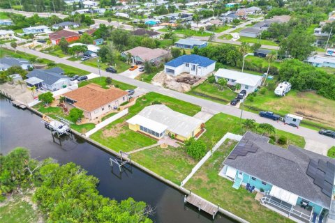 Снять в аренду виллу или дом в Пунта-Горда, Флорида 3 комнаты, 118.26м2, № 1805638 - фото 5