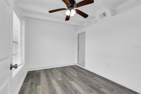 Снять в аренду виллу или дом в Пунта-Горда, Флорида 3 комнаты, 118.26м2, № 1805638 - фото 17