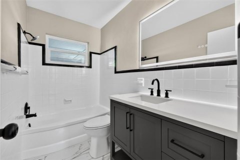 Casa en venta en Gulfport, Florida, 3 dormitorios, 100.33 m2 № 2383673 - foto 15