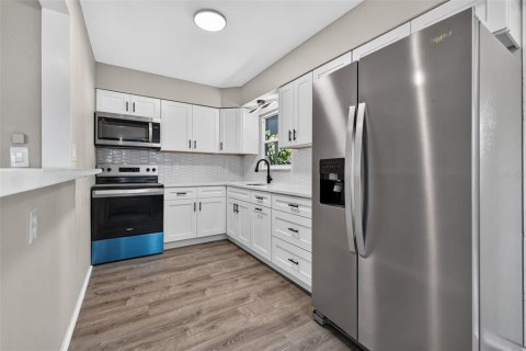 Casa en venta en Gulfport, Florida, 3 dormitorios, 100.33 m2 № 2383673 - foto 7