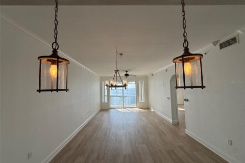 Condo in Port Charlotte, Florida, 3 bedrooms  № 2214909 - photo 9