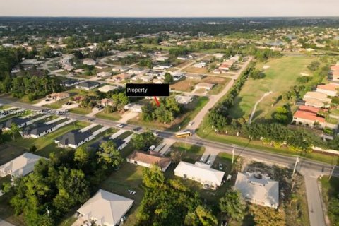 Terrain à vendre à Lehigh Acres, Floride № 2054752 - photo 2
