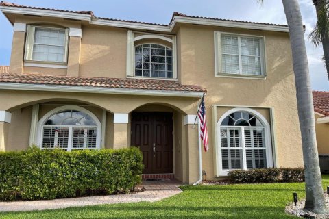 House in Boca Raton, Florida 5 bedrooms, 281.49 sq.m. № 2082126 - photo 2