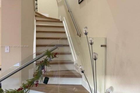 Copropriété à vendre à Miami, Floride: 3 chambres, 121.52 m2 № 1999268 - photo 27