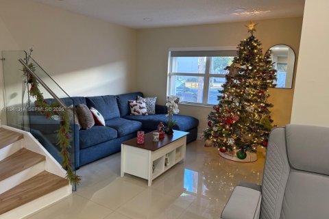 Copropriété à vendre à Miami, Floride: 3 chambres, 121.52 m2 № 1999268 - photo 28