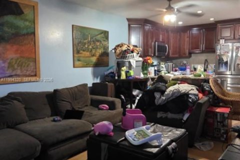 Купить виллу или дом в Майами-Гарденс, Флорида 3 спальни, 121.14м2, № 2055880 - фото 7