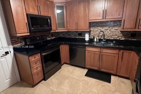 Снять в аренду кондоминиум в Холливуд, Флорида 2 спальни, 123.75м2, № 1944327 - фото 7