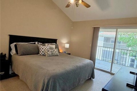 Townhouse in Palm Harbor, Florida 2 bedrooms, 110.55 sq.m. № 2226365 - photo 19
