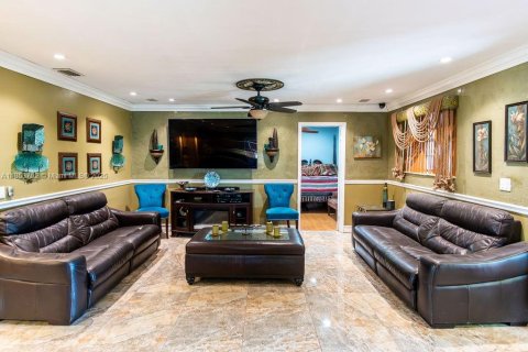 Casa en venta en Homestead, Florida, 4 dormitorios, 232.72 m2 № 1891329 - foto 27