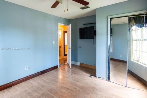 Casa en venta en Homestead, Florida, 4 dormitorios, 232.72 m2 № 1891329 - foto 20