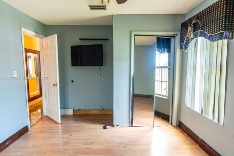 Casa en venta en Homestead, Florida, 4 dormitorios, 232.72 m2 № 1891329 - foto 19