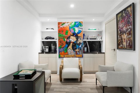 Condominio en alquiler en Miami, Florida, 2 dormitorios, 116.41 m2 № 2030219 - foto 9