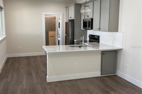 Villa ou maison à vendre à Oxford, Floride: 2 chambres, 71.72 m2 № 1514915 - photo 7