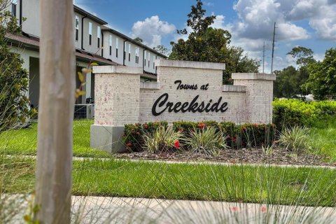 Adosado en venta en Kissimmee, Florida, 3 dormitorios, 142.51 m2 № 1900727 - foto 3
