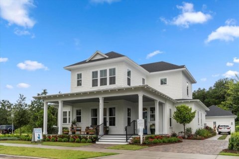 House in Winter Garden, Florida 5 bedrooms, 370.77 sq.m. № 1899823 - photo 1