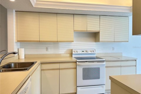 Copropriété à louer à Sarasota, Floride: 2 chambres, 118.36 m2 № 1680181 - photo 7