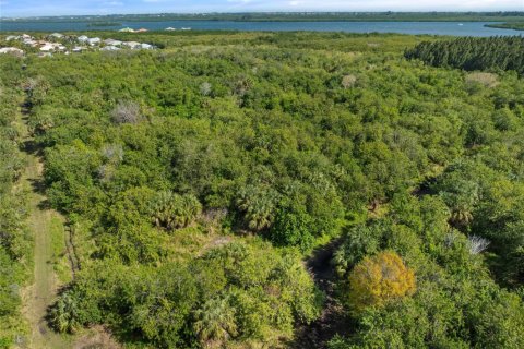 Land in Vero Beach, Florida № 1120229 - photo 1
