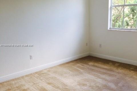 Снять в аренду таунхаус в Дорал, Флорида 4 спальни, 175.96м2, № 1929667 - фото 4