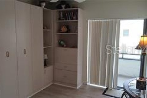 Condominio en alquiler en Venice, Florida, 2 dormitorios, 86.77 m2 № 2106107 - foto 12