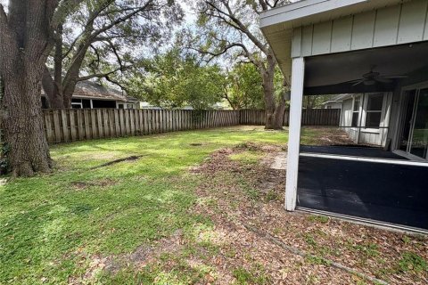 House in Gainesville, Florida 3 bedrooms, 129.6 sq.m. № 1857635 - photo 2