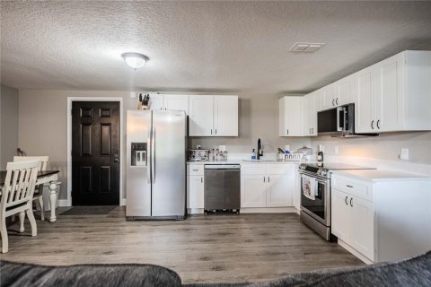 Casa en venta en Fort Meade, Florida, 4 dormitorios, 124.86 m2 № 2216350 - foto 7