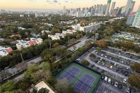 Снять в аренду квартиру в Майами, Флорида 1 спальня, 78.97м2, № 2047906 - фото 12