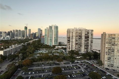 Снять в аренду квартиру в Майами, Флорида 1 спальня, 78.97м2, № 2047906 - фото 24