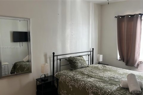 Condominio en alquiler en Miami Beach, Florida, 51.1 m2 № 1887938 - foto 2
