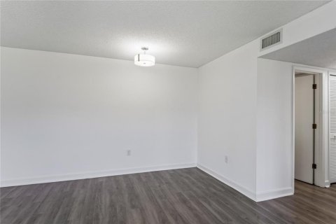 Copropriété à louer à Clearwater, Floride: 1 chambre, 70.61 m2 № 2111706 - photo 13