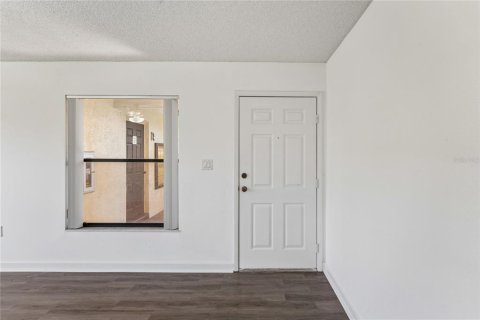 Copropriété à louer à Clearwater, Floride: 1 chambre, 70.61 m2 № 2111706 - photo 3