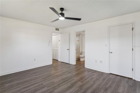 Copropriété à louer à Clearwater, Floride: 1 chambre, 70.61 m2 № 2111706 - photo 8