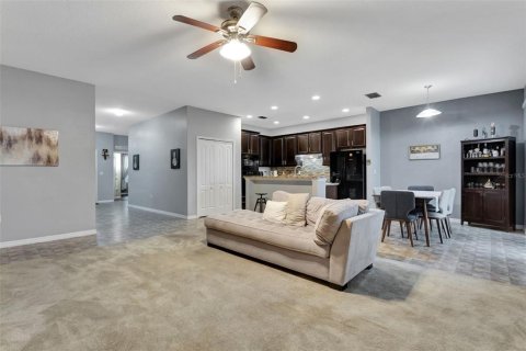 Villa ou maison à louer à Haines City, Floride: 4 chambres, 166.48 m2 № 1771935 - photo 7