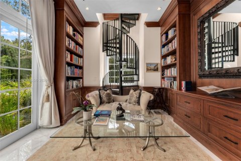 Villa ou maison à vendre à Pinecrest, Floride: 9 chambres, 1075.34 m2 № 2025217 - photo 5