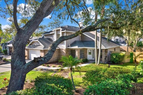 Casa en venta en Tampa, Florida, 4 dormitorios, 208.1 m2 № 1851336 - foto 4