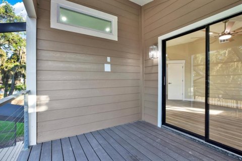 Casa en venta en Tampa, Florida, 4 dormitorios, 208.1 m2 № 1851336 - foto 29