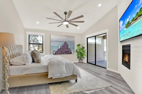Casa en venta en Tampa, Florida, 4 dormitorios, 208.1 m2 № 1851336 - foto 24