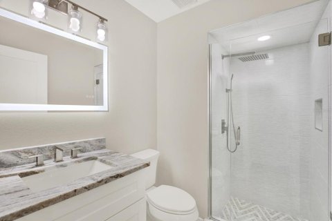 Casa en venta en Tampa, Florida, 4 dormitorios, 208.1 m2 № 1851336 - foto 20