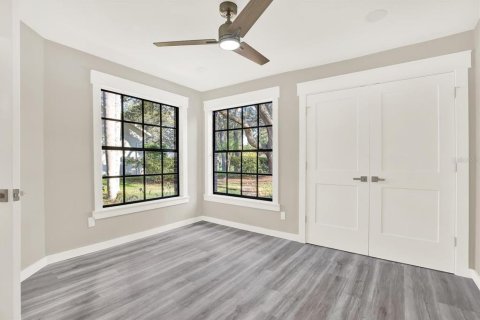 Casa en venta en Tampa, Florida, 4 dormitorios, 208.1 m2 № 1851336 - foto 19