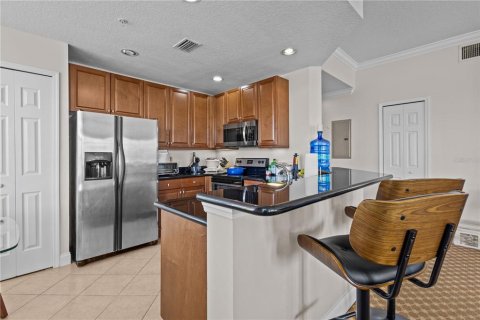 Condo in Four Corners, Florida, 3 bedrooms  № 2195392 - photo 10